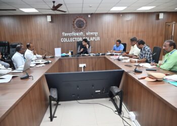 राष्ट्रीय महामार्ग लगतची अतिक्रमणे हटविण्याच्या अनुषंगाने जिल्हाधिकारी यांच्या अध्यक्षतेखाली समितीची स्थापना