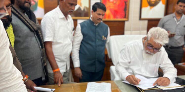 शिक्षकांच्या मागणीबाबत शिक्षण मंत्री सकारात्मक…