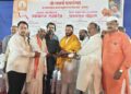 वारकरी मंडळाच्या वतीने आषाढी वारीच्या सेवेसाठी पालकमंत्री जयकुमार गोरे यांचा सत्कार