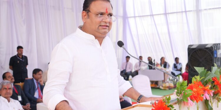 महाराष्ट्र होणार “आशियातील सर्वात मोठे डेटा सेंटर – विधानसभा अध्यक्ष ॲड. राहुल नार्वेकर