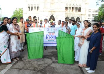 ‘हर घर तिरंगा’ अभियानांतर्गत सोलापूर महानगरपालिकेच्या वतीने उत्साहात सायकल रॅली