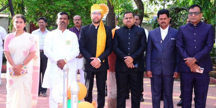 सोलापूर जिल्हा परिषदेत ८०वा स्वातंत्र्य दिन उत्साहात साजरा
