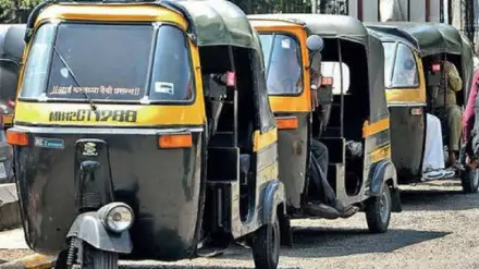 ऑटो रिक्षा चालकांकडून अवाजवी भाडे व गैरवर्तणूक झाल्यास तात्काळ तक्रार करा – उप प्रादेशिक परिवहन अधिकारी विजय पाटील