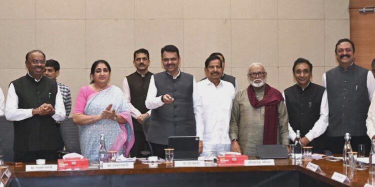 सरकारी जमिनींची माहिती आता एका क्लिकवर! ‘महाराष्ट्र लँड बँक’ डिजिटल प्रणालीचा शुभारंभ