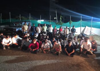 सुखसागर ऑर्केस्ट्रा बारवर पोलिसांचा छापा; २६ जणांवर कारवाई