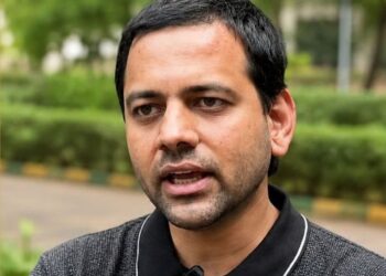 डीजेविरोधी भूमिकेमुळे चर्चेत आलेल्या विद्यानंद बापट यांना पुण्यात मारहाण