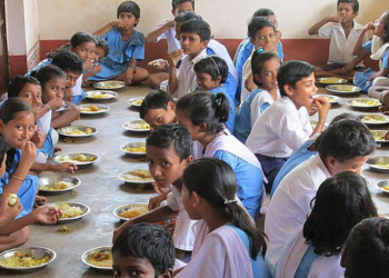 ‘पीएम पोषण’ योजनेद्वारे ताजे, सकस आणि पोषणमूल्ययुक्त आहार विद्यार्थ्यांपर्यंत पोहोचविण्यावर भर