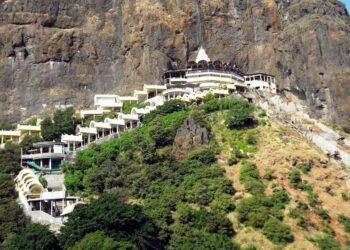 सप्तशृंगी गडावर नवरात्री उत्सवाची तयारी पूर्ण ..!
