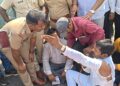 भीमानगर येथे स्वाभिमानी शेतकरी संघटनेचे महामार्ग बंद आंदोलन; ऊसाला 5 हजार रुपये दर देण्याची मागणी