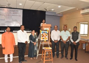 पुण्यश्लोक अहिल्यादेवी होळकर सोलापूर विद्यापीठात मानसिक आरोग्य विषयावर चर्चासत्र संपन्न