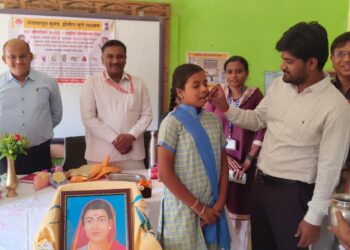 सोलापूर जिल्ह्यात राष्ट्रीय जंतनाशक मोहीम उत्साहात
