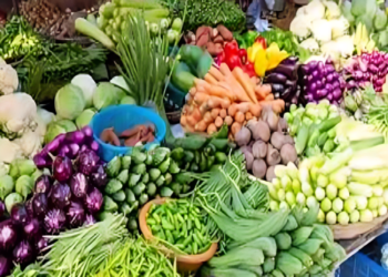 बाजार आवाराबाहेर फळे-भाजीपाला खरेदीसाठी परवानाच बंधनकारक